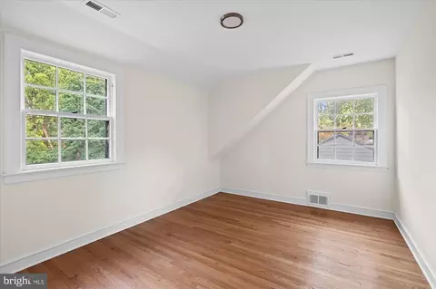 9334 Harvey Rd, Silver Spring, MD 20910 photo 35