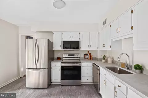 9513 Midwood Rd, Silver Spring, MD 20910 photo 12