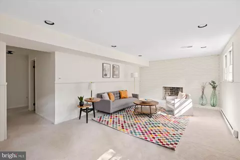 9513 Midwood Rd, Silver Spring, MD 20910 photo 15