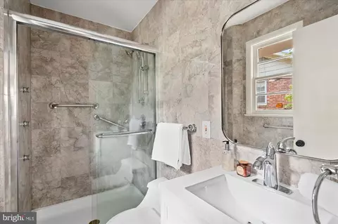 9513 Midwood Rd, Silver Spring, MD 20910 photo 27