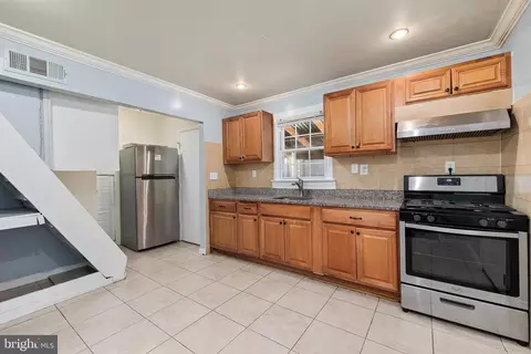 2812 Urbana Dr, Silver Spring, MD 20906 photo 10