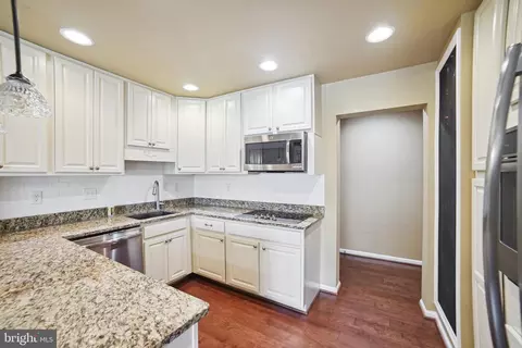3620 Gleneagles Dr #9-2E, Silver Spring, MD 20906 photo 2