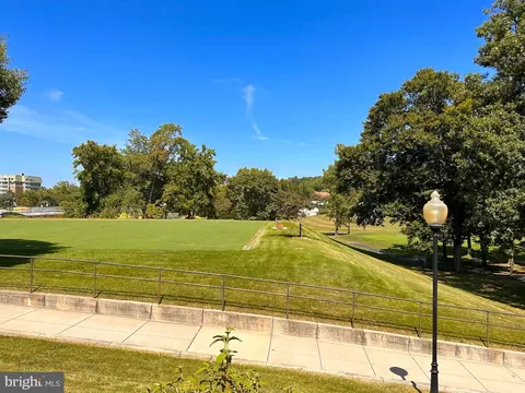 3620 Gleneagles Dr #9-2E, Silver Spring, MD 20906 photo 21