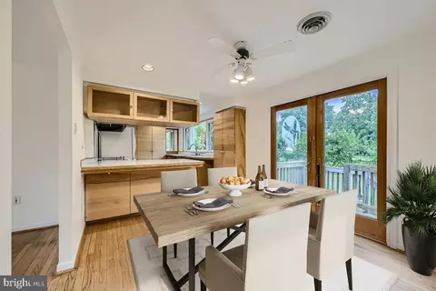 14721 Old Barn Ct, Silver Spring, MD 20905 photo 7