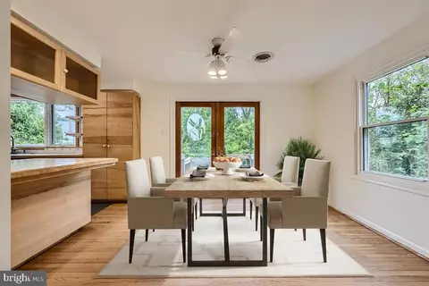 14721 Old Barn Ct, Silver Spring, MD 20905 photo 6