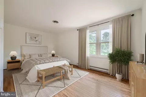 14721 Old Barn Ct, Silver Spring, MD 20905 photo 13