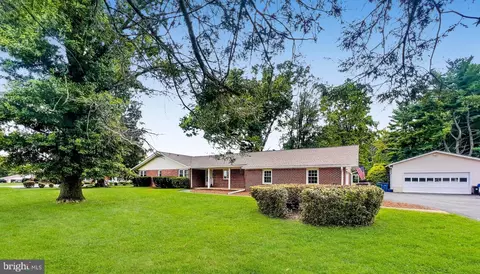 16808 Norbrook Dr, Olney, MD 20832