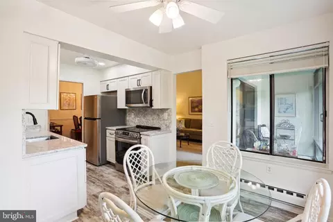 15320 Pine Orchard Dr #83-3D, Silver Spring, MD 20906 photo 17