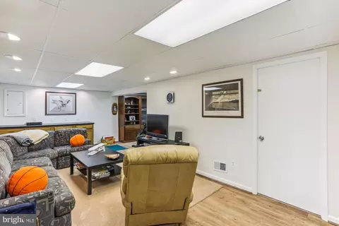14201 Piccadilly Rd, Silver Spring, MD 20906 photo 23