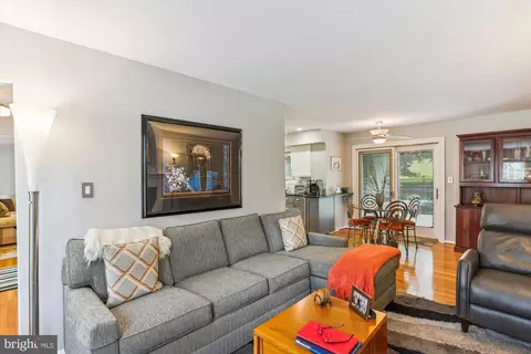 14201 Piccadilly Rd, Silver Spring, MD 20906 photo 7