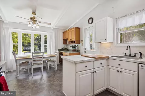 11728 Stonington Pl, Silver Spring, MD 20902 photo 25
