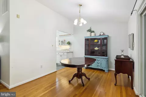 11728 Stonington Pl, Silver Spring, MD 20902 photo 17