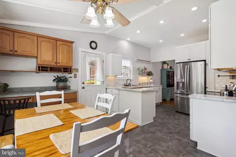 11728 Stonington Pl, Silver Spring, MD 20902 photo 20
