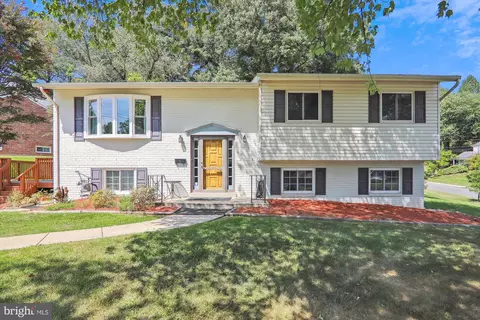 11728 Stonington Pl, Silver Spring, MD 20902