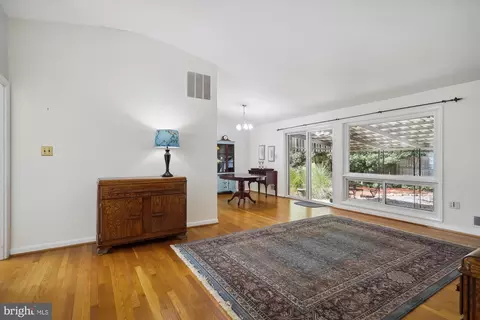 11728 Stonington Pl, Silver Spring, MD 20902 photo 12
