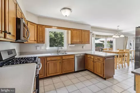 16933 Macduff Ave, Olney, MD 20832 photo 11