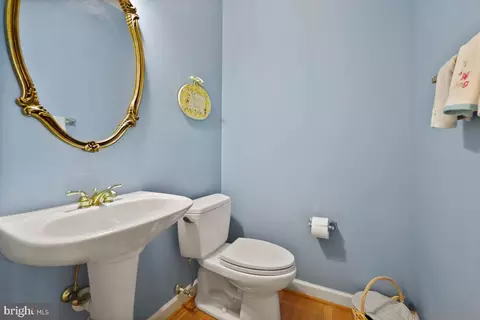 407 Danbridge St, Gaithersburg, MD 20878 photo 10