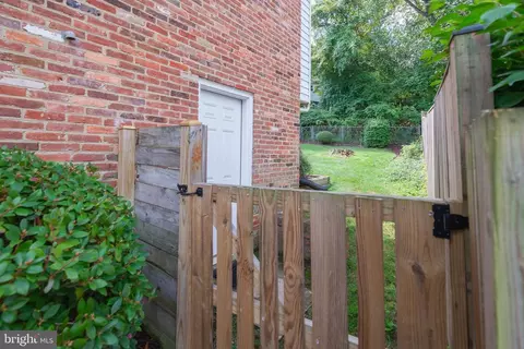 604 Kenbrook Dr, Silver Spring, MD 20902 photo 59