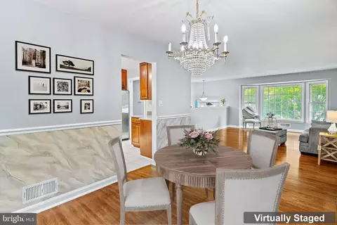 604 Kenbrook Dr, Silver Spring, MD 20902 photo 12