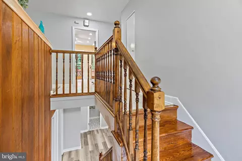 604 Kenbrook Dr, Silver Spring, MD 20902 photo 40