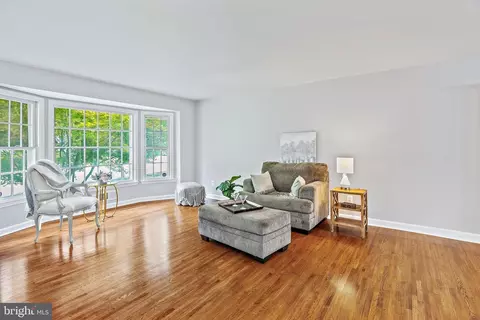 604 Kenbrook Dr, Silver Spring, MD 20902 photo 38