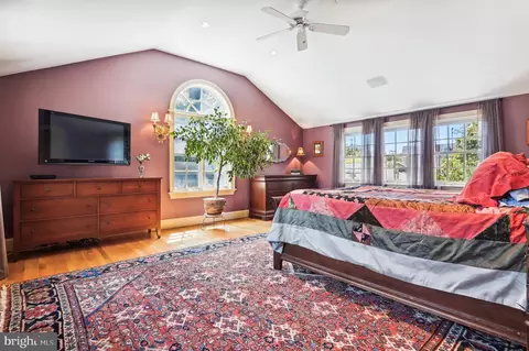 1310 Noyes Dr, Silver Spring, MD 20910 photo 44