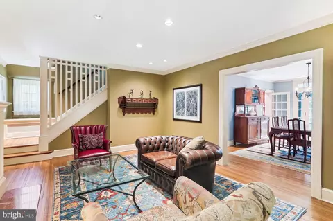 1310 Noyes Dr, Silver Spring, MD 20910 photo 7