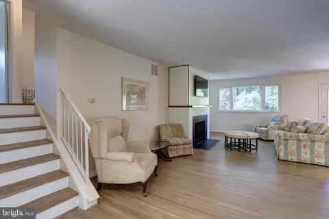 10827 Margate Rd, Silver Spring, MD 20901 photo 9