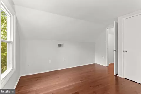 10104 Stoneybrook Dr, Silver Spring, MD 20910 photo 17