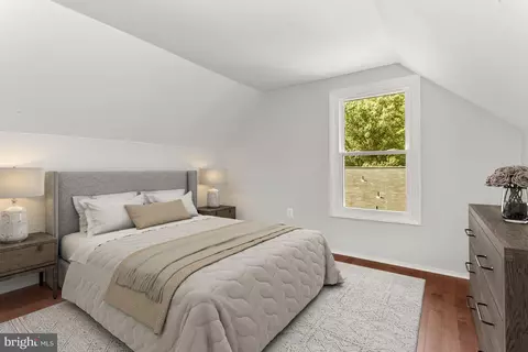 10104 Stoneybrook Dr, Silver Spring, MD 20910 photo 5