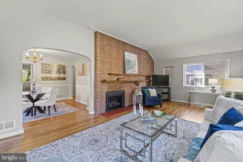 9505 Saginaw St, Silver Spring, MD 20901 photo 5