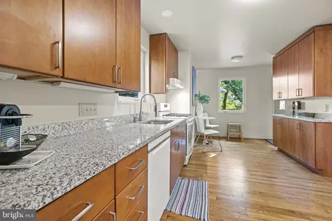 9505 Saginaw St, Silver Spring, MD 20901 photo 10