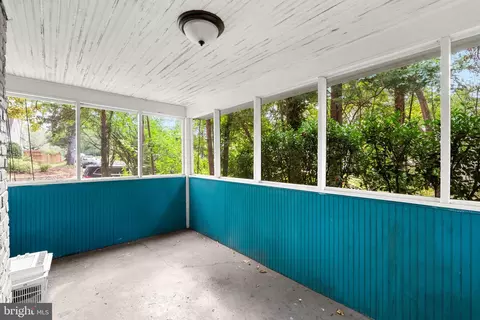 9910 Gardiner Ave, Silver Spring, MD 20902 photo 13