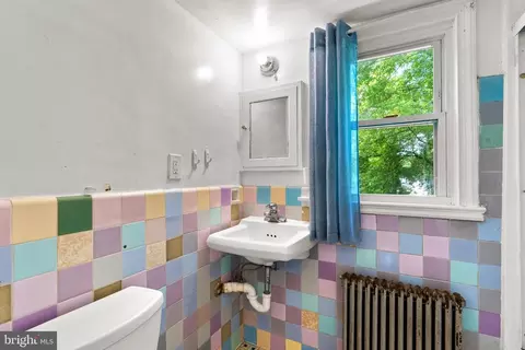 9910 Gardiner Ave, Silver Spring, MD 20902 photo 25