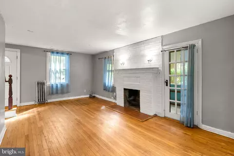 9910 Gardiner Ave, Silver Spring, MD 20902 photo 11