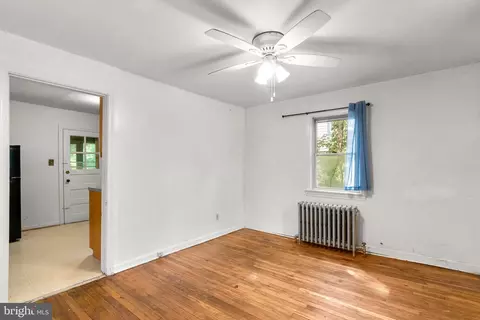9910 Gardiner Ave, Silver Spring, MD 20902 photo 15