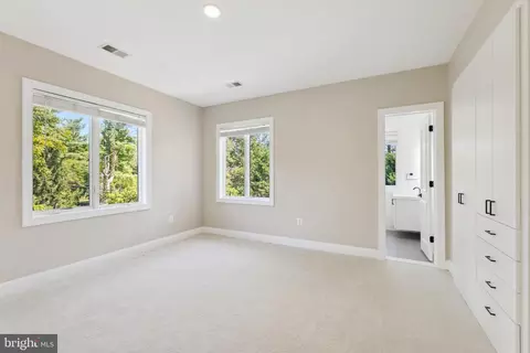 8810 Brickyard Rd, Potomac, MD 20854 photo 94
