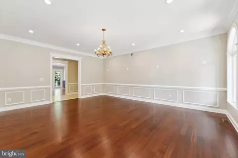 8810 Brickyard Rd, Potomac, MD 20854 photo 15