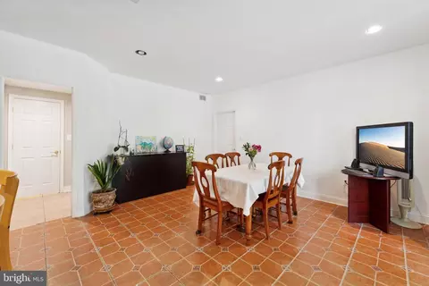 8810 Brickyard Rd, Potomac, MD 20854 photo 111