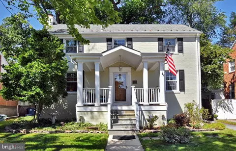 4515 Sleaford Rd, Bethesda, MD 20814