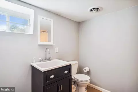 2608 Arvin St, Silver Spring, MD 20902 photo 20