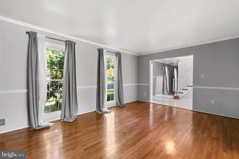 15105 Centergate Dr, Silver Spring, MD 20905 photo 14