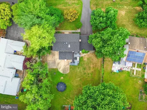 15105 Centergate Dr, Silver Spring, MD 20905 photo 59