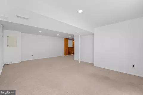 15105 Centergate Dr, Silver Spring, MD 20905 photo 45