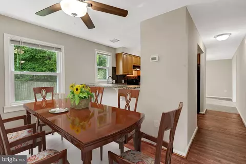 8902 Albert Stewart Ln, Silver Spring, MD 20910