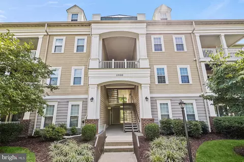 13100 Millhaven Pl #F, Germantown, MD 20874