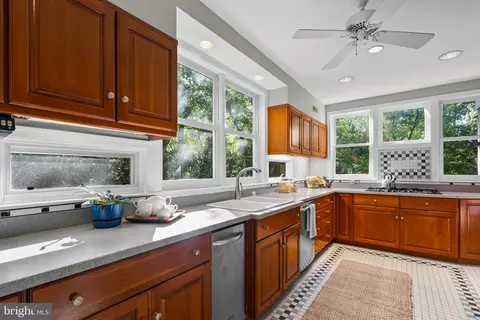1118 Dale Dr, Silver Spring, MD 20910 photo 20