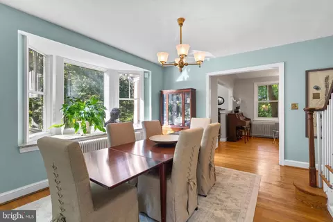 1118 Dale Dr, Silver Spring, MD 20910 photo 9