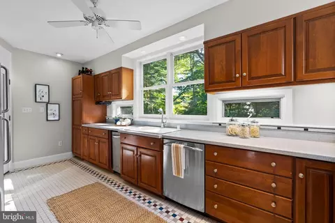 1118 Dale Dr, Silver Spring, MD 20910 photo 65