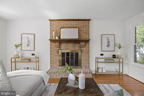 2410 Homestead Dr, Silver Spring, MD 20902 photo 14